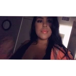 Meet your Posher, Alejandra